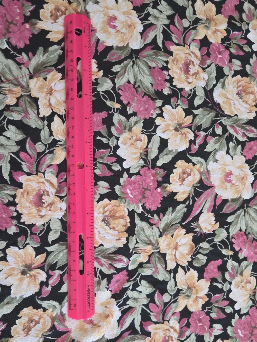 Rare  Galey & Lord Floral Flowers Knit Craft Sew Fashion Fabric 2.97 Yards